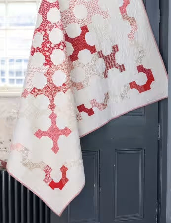 Jelly Roll Quilts the Classic Collection Create Classic Quilts Fast w/ 12 Jelly Roll Quilt Patterns From David & Charles By Pam & Nicky Lintott - BOOK - PAPER/PRINTED