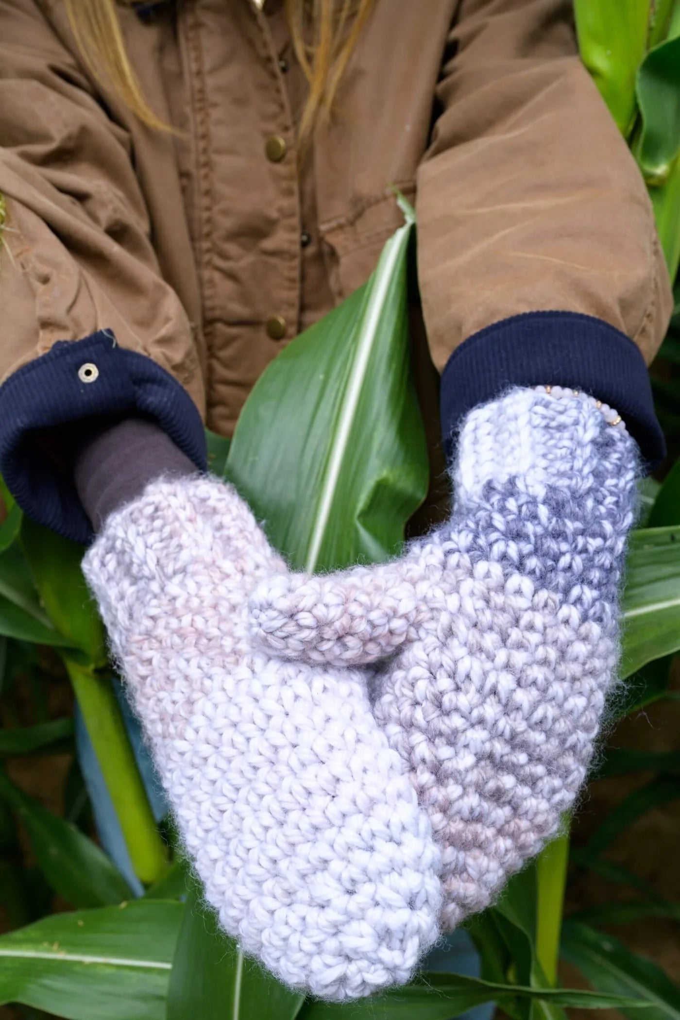 Ludlow Mittens (Crochet) From Lion Brand Yarn - FREE DIGITAL
