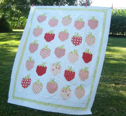 Strawberry Fields Modern Quilt Pattern by Citrus and Mint Designs - PAPER/PRINTED