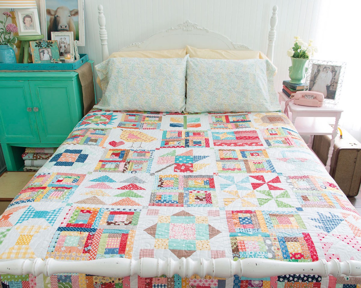 Farm Girl Vintage Quilt Book By Lori Holt From It's Sew Emma Bee in my Bonnet Co. - PAPER/PRINTED