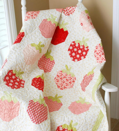 Strawberry Fields Modern Quilt Pattern by Citrus and Mint Designs - PAPER/PRINTED