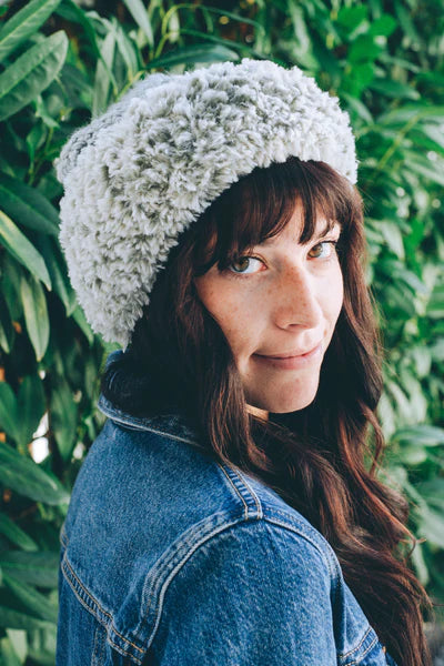 Simple Crochet Hat From Lion Brand Yarn - FREE DIGITAL